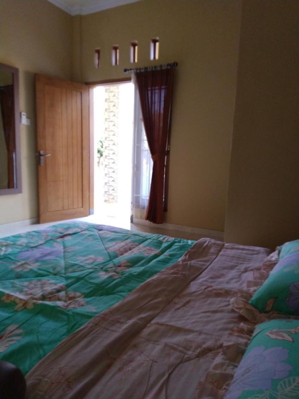 R3 Brawijaya Homestay Banyuwangi  Zewnętrze zdjęcie