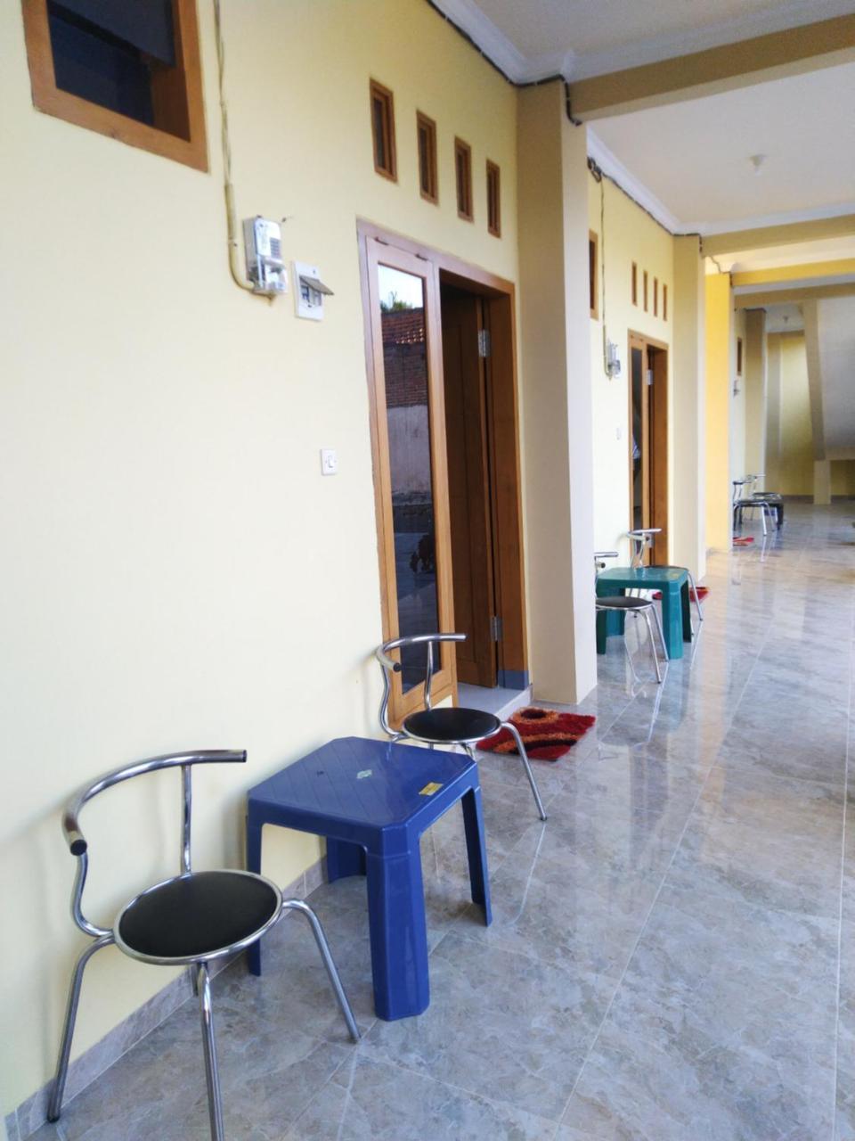 R3 Brawijaya Homestay Banyuwangi  Zewnętrze zdjęcie
