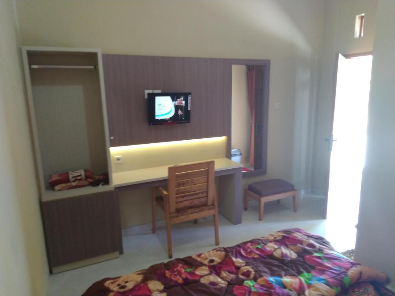 R3 Brawijaya Homestay Banyuwangi  Zewnętrze zdjęcie