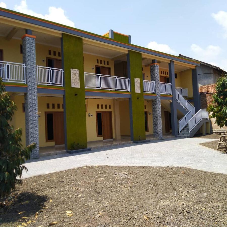 R3 Brawijaya Homestay Banyuwangi  Zewnętrze zdjęcie